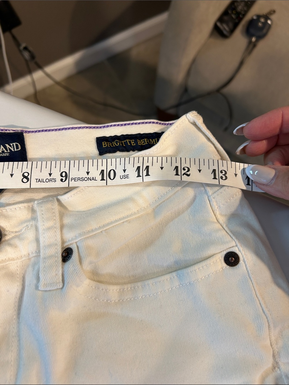 Lucky Brand Slim Brigette Bermuda White Jeans - Picture 8 of 9